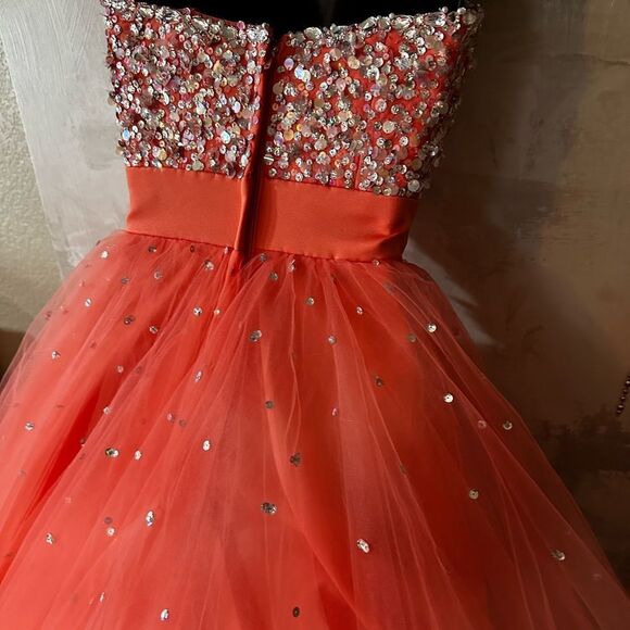 MORI LEE PAPARAZZI Ball Gown In Coral Pink Prom NWT - Picture 13 of 17